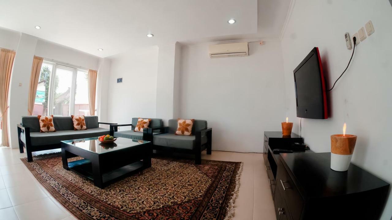 Seaview Beach Resort Jepara Exterior photo